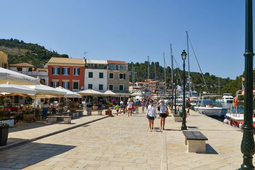 The Captain'S Bridge Gaios Bagian luar foto