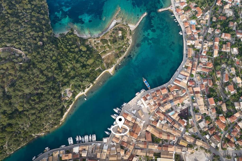 The Captain'S Bridge Gaios Bagian luar foto